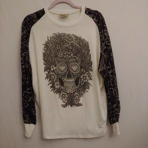 Vocal white long sheer sleeves with crystal skull size large
